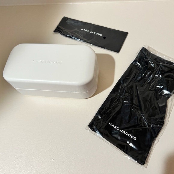 Marc Jacobs Glasses - Picture 5 of 5